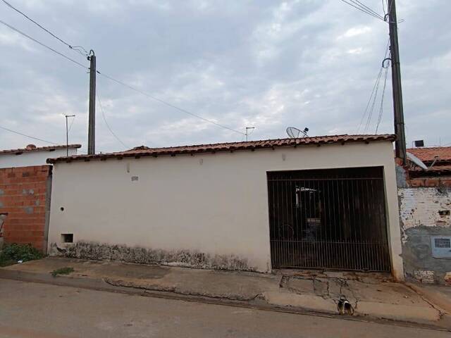 #15 - Casa para Venda em Capela do Alto - SP