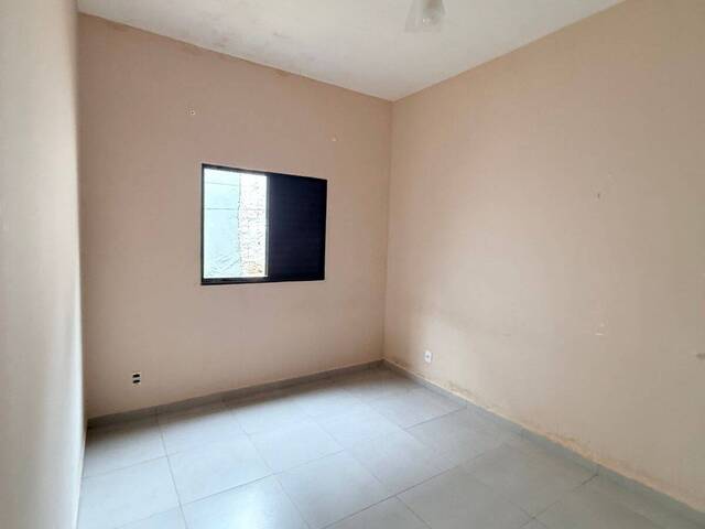 #81 - Casa para Venda em Capela do Alto - SP